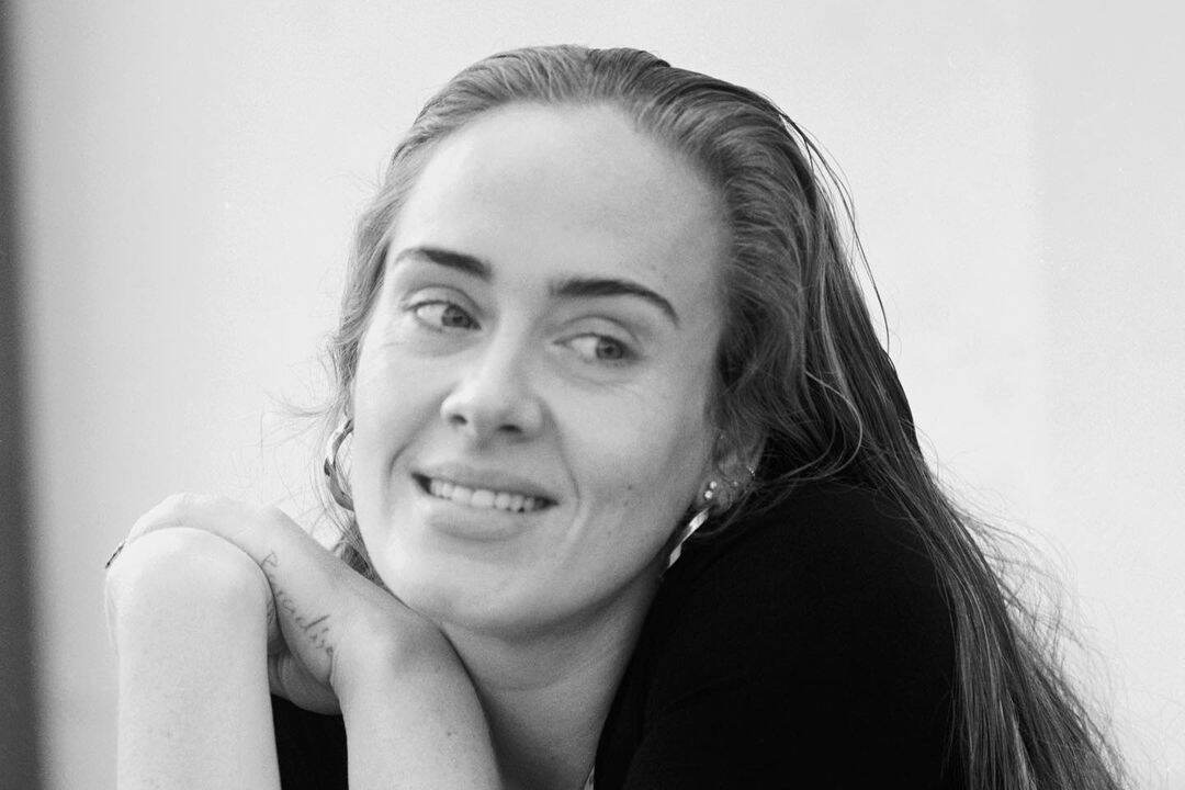 Adele dà l’addio definitivo a suo padre