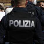 Cuoca violentata in una scuola a Roma: caccia all’uomo