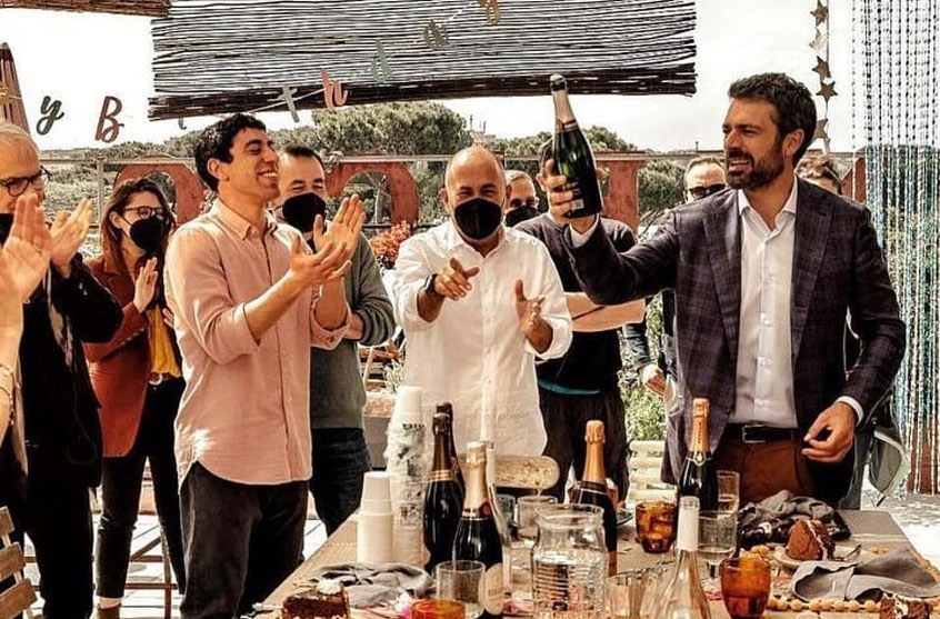 Luca Argentero posta sui social la prima foto delle Fate ignoranti Luca Argentero posta sui social la prima foto delle Fate ignoranti