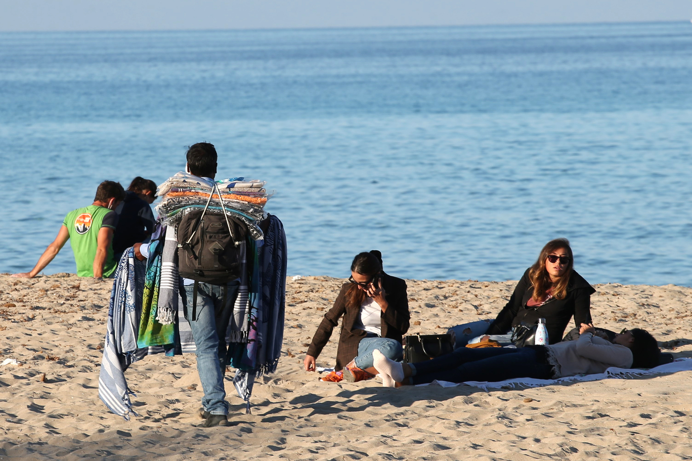 Da oggi si torna in spiaggia. Assobalneari: “Stagione già compromessa” Da oggi si torna in spiaggia. Assobalneari: “Stagione già compromessa”