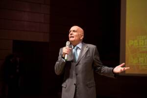 Milano, l'avvio della campagna elettorale di Stefano Parisi al Teatro Dal Verme