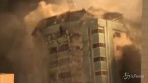 Gaza, Israele colpisce il palazzo dei media internazionali