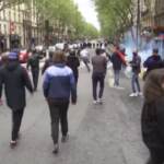 Parigi, lacrimogeni della polizia alla manifestazione pro-Palestina