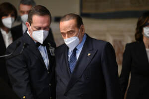 berlusconi dimesso