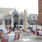 Covid, Rt stabile allo 0,68. Altre 5 regioni e Trento in zona bianca