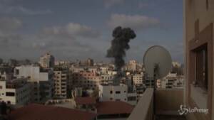 Gaza, continuano i raid israeliani sulla Striscia