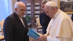 Vaticano, il Papa riceve il ministro degli Esteri iraniano Zarif