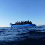 Migranti, Alarm Phone: “Perso contatti con 85 persone in zona Sar Italia”