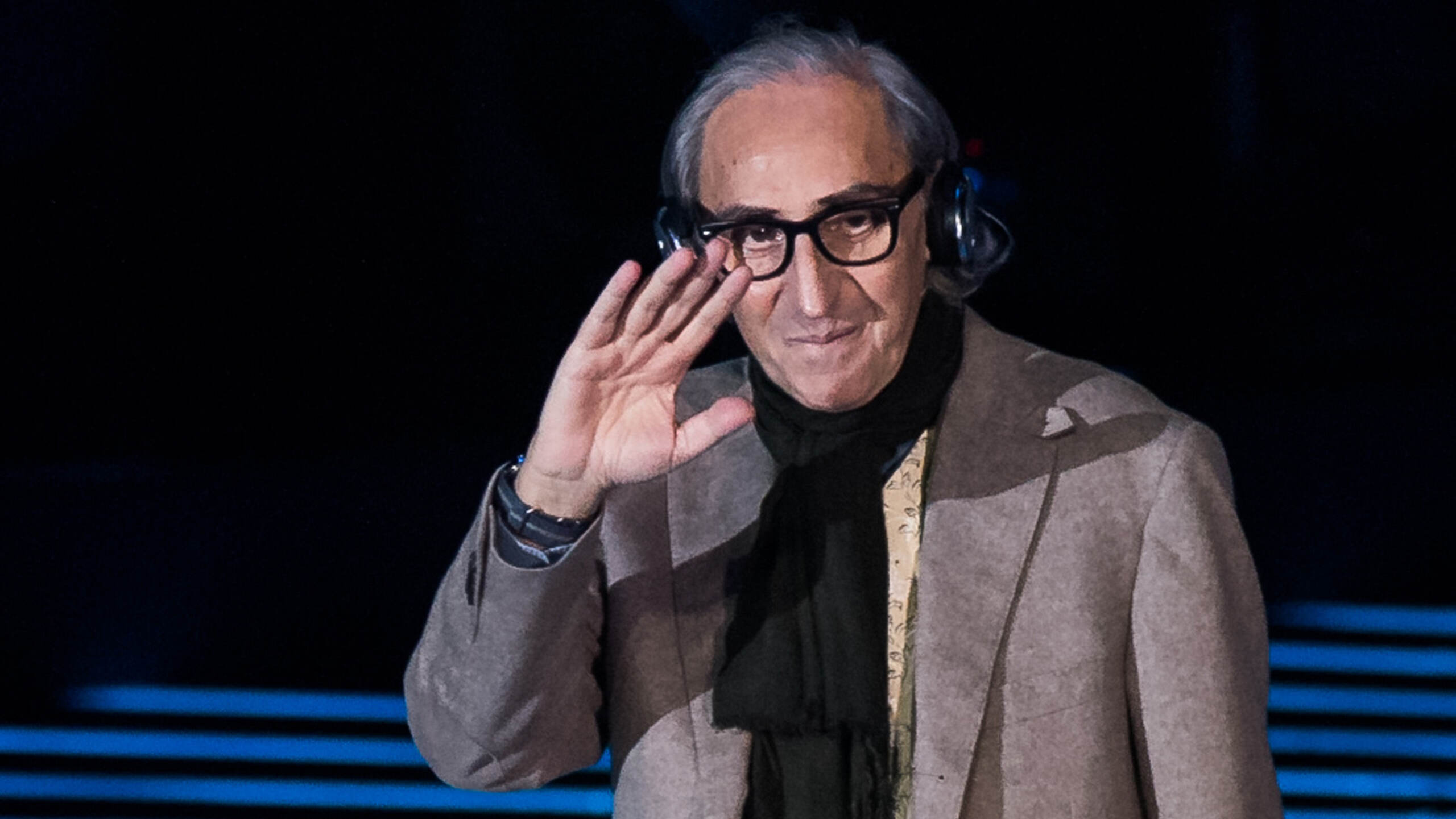 Franco Battiato, il saluto dei social al cantautore siciliano Franco Battiato, il saluto dei social al cantautore siciliano