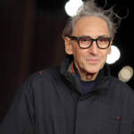 Franco Battiato, le immagini del Maestro e le copertine dei suoi album più celebri – Gallery
