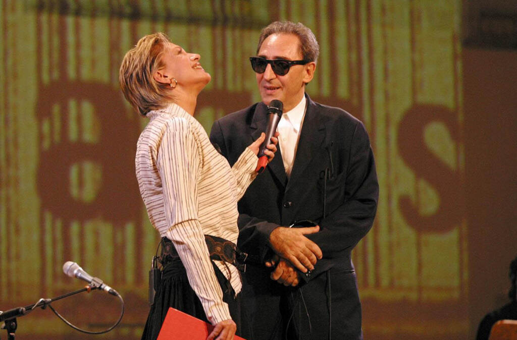 Galleria foto 'Franco Battiato, le immagini del Maestro e le copertine dei suoi album più celebri – Gallery' - foto 22