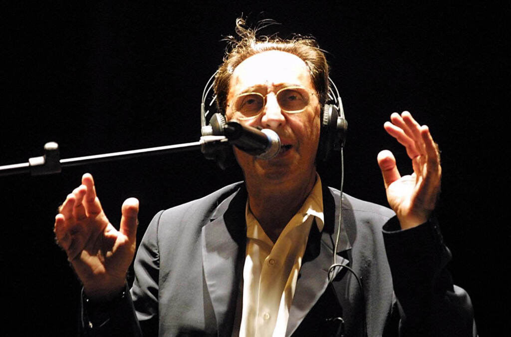 Galleria foto 'Franco Battiato, le immagini del Maestro e le copertine dei suoi album più celebri – Gallery' - foto 8