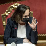 Lamorgese boccia l’Europa: “Proposte su politiche migratorie non ci soddisfano”