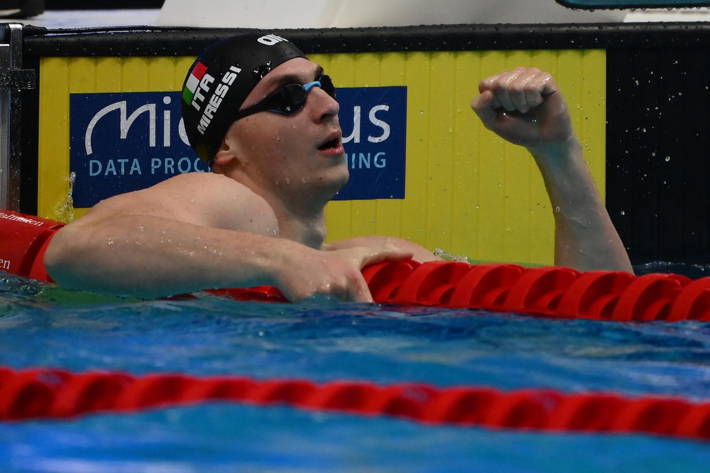 Europei di nuoto: super Miressi nei 100 stile, argento con record italiano