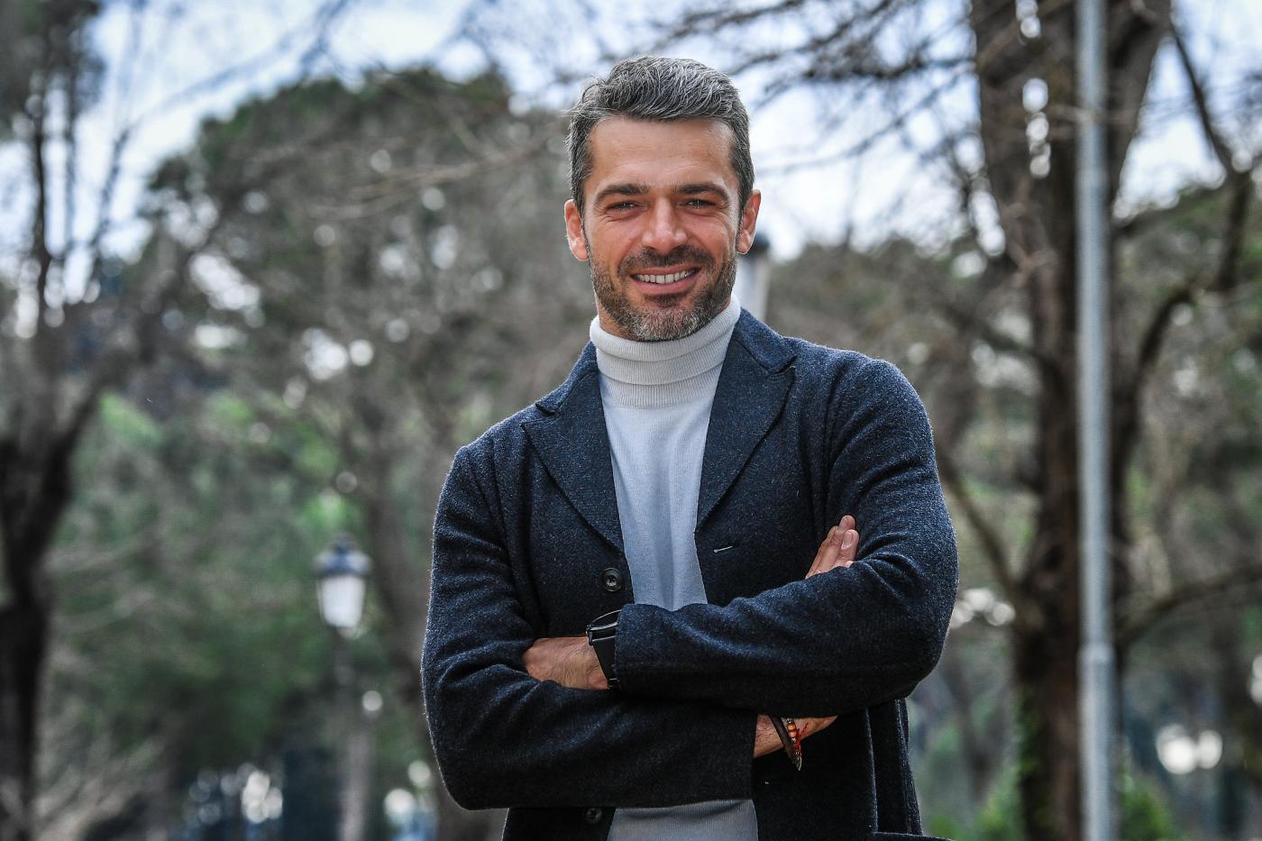 Luca Argentero posta la prima foto del nuovo Doc Luca Argentero posta la prima foto del nuovo Doc