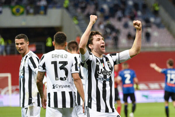 Coppa Italia, la Juve batte l'Atalanta: l'esultanza di Chiesa
