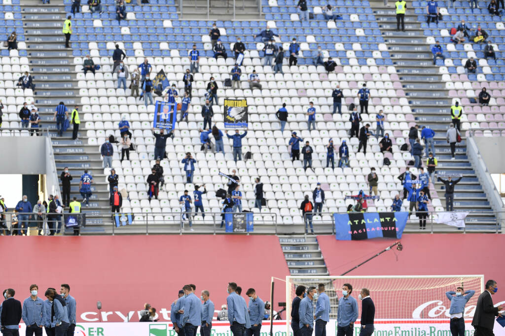 Galleria foto 'Finale Coppa Italia: i tifosi tornano a colorare gli spalti' - foto 8