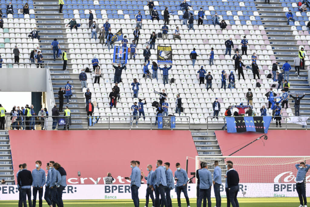 Galleria foto 'Finale Coppa Italia: i tifosi tornano a colorare gli spalti' - foto 5