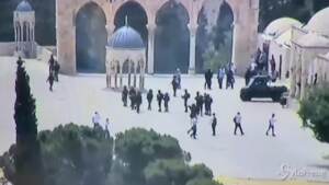 Medioriente, scontri dopo la tregua alla Moschea Al-Aqsa