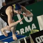 Europei nuoto, Pilato record del mondo nei 50 rana