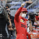 Leclerc pole nel Gp di Monaco, Hamilton settimo