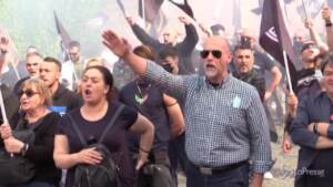 saluti fascisti