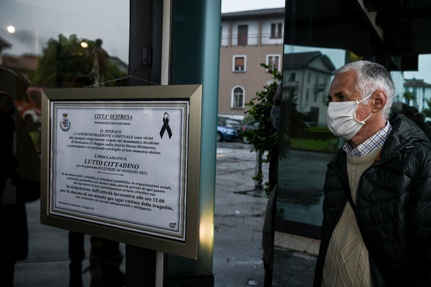 Funivia, Stresa in lutto: 14 minuti di silenzio e la paura per il futuro