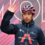 Giro d’Italia, Bernal trionfa a Cortina e consolida la maglia rosa