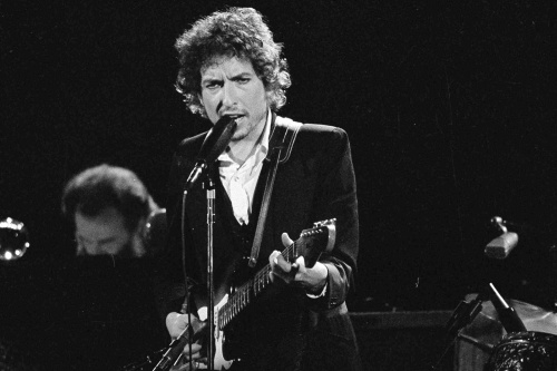 Bob Dylan Compie 80 Anni, ma rimane “forever young” Bob Dylan Compie 80 Anni, ma rimane “forever young”
