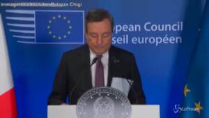Ue, Draghi: “Decise sanzioni per la Bielorussia. Unità di fronte a Mosca”