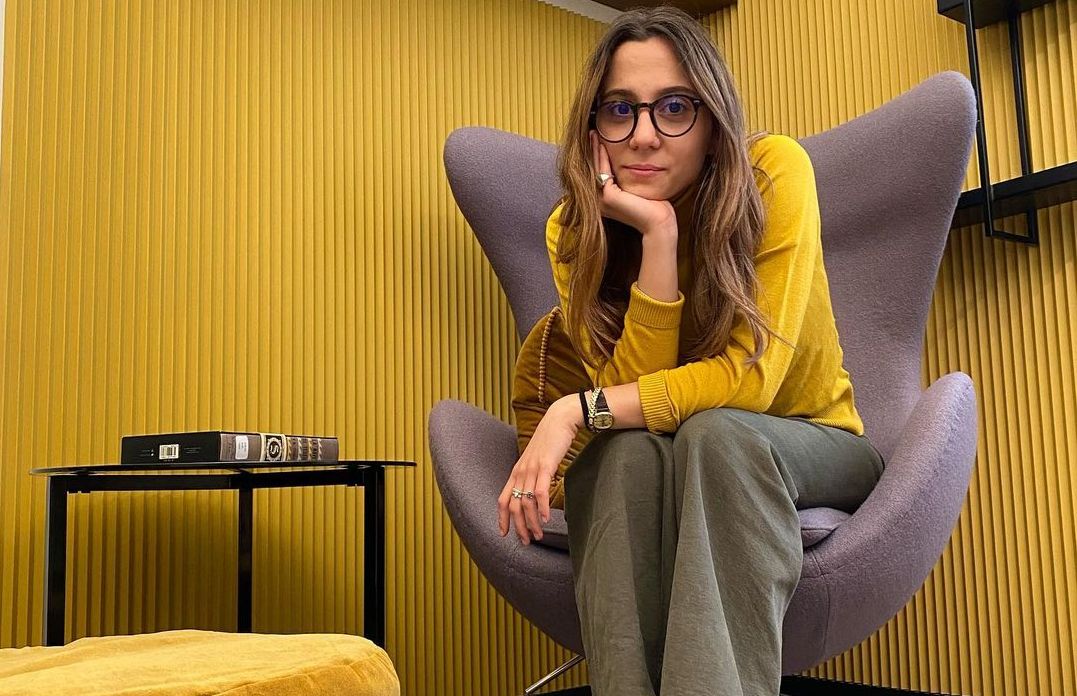 “Volevo essere Cattelan”: Aurora dei “The Jackal” realizza il suo sogno “Volevo essere Cattelan”: Aurora dei “The Jackal” realizza il suo sogno