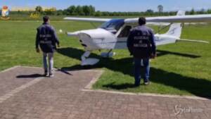 Asti, contrabbando di velivoli usati anche per film: sequestrati 17 aerei