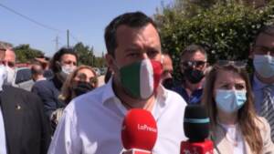 Sblocco licenziamenti, Salvini: “Tutelare imprese e offrire paracadute a chi perde lavoro”