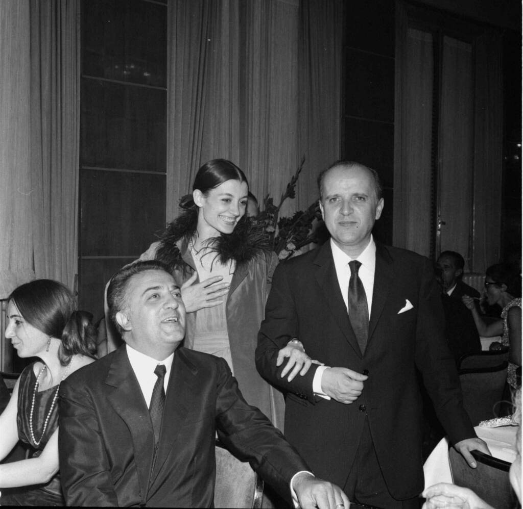 Galleria foto 'È morta Carla Fracci – GALLERY' - foto 5