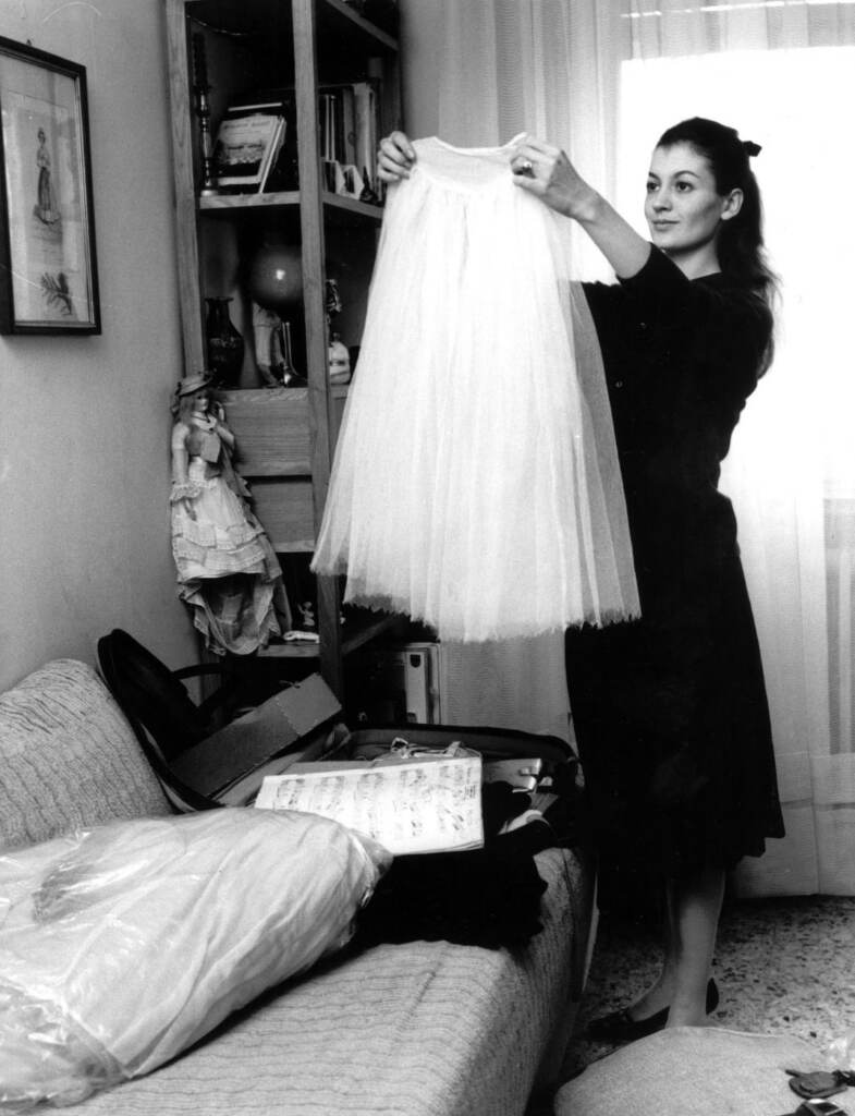 Galleria foto 'È morta Carla Fracci – GALLERY' - foto 10