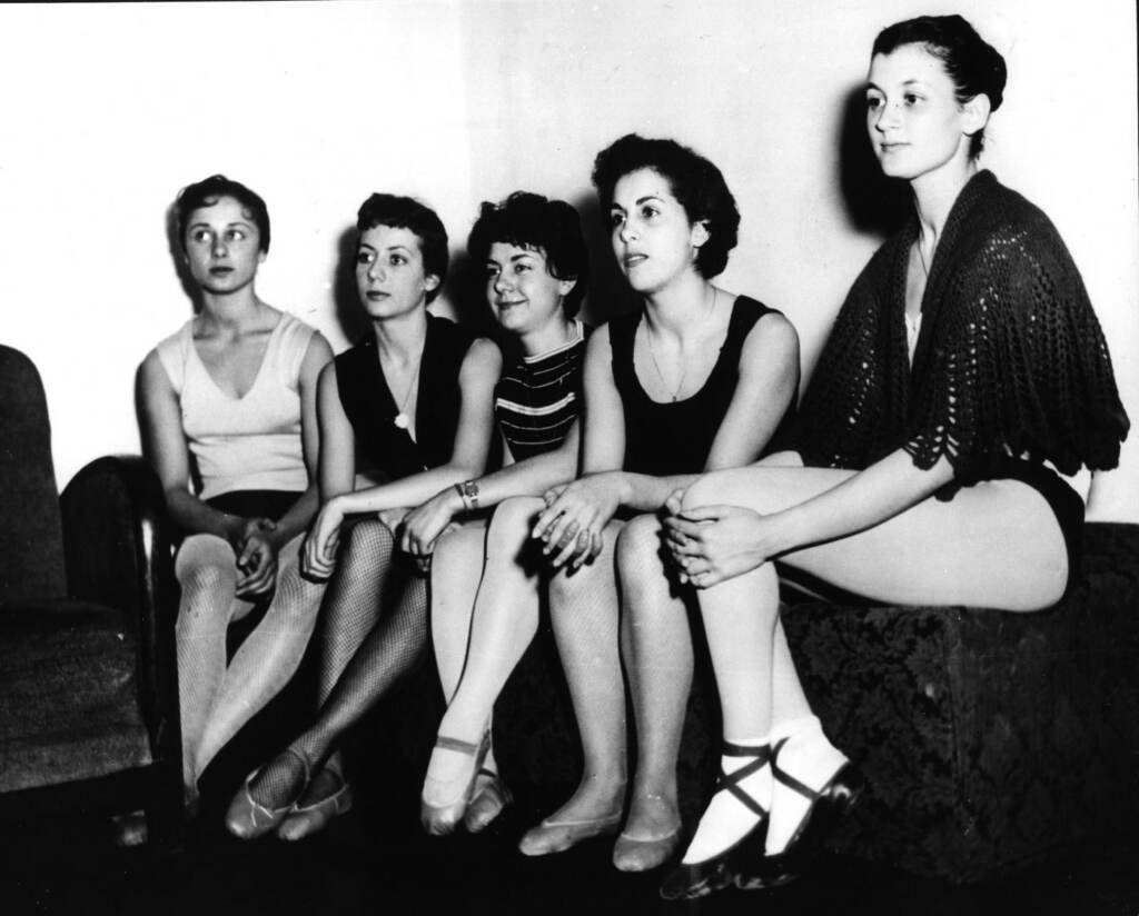 Galleria foto 'È morta Carla Fracci – GALLERY' - foto 13