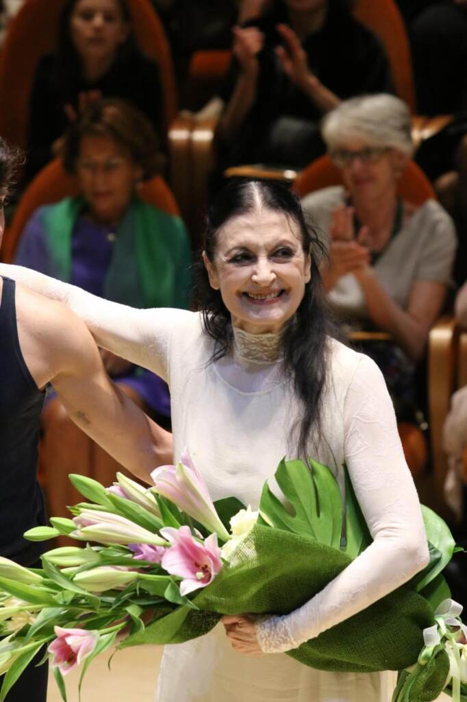 Galleria foto 'È morta Carla Fracci – GALLERY' - foto 19