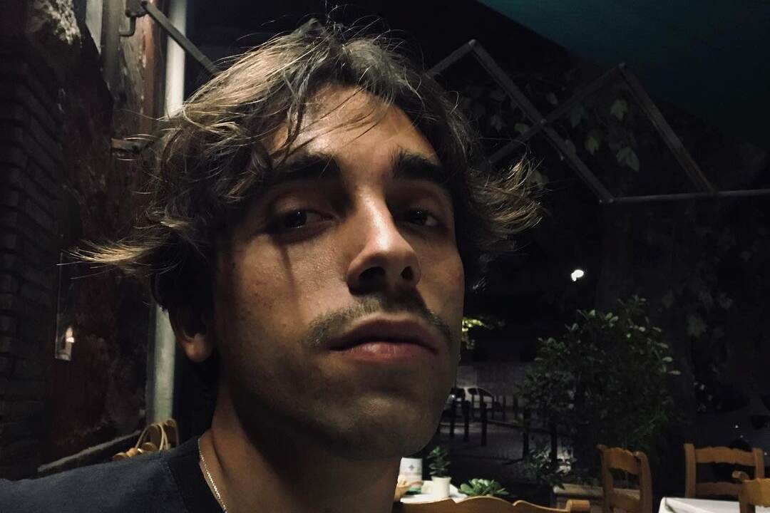 Leonardo Ghini a LaPresse: Essere figli d’arte è complicato Leonardo Ghini a LaPresse: Essere figli d’arte è complicato