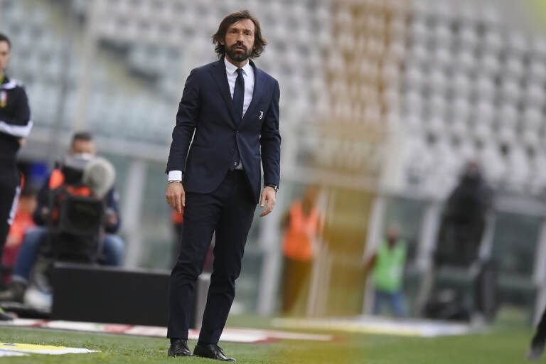 Juventus, Andrea Pirlo esonerato dopo una sola stagione