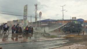 Colombia: un mese di proteste, il presidente schiera l’esercito
