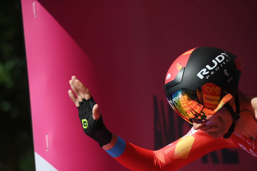 Galleria foto 'Ciclismo, Egan Bernal trionfa al Giro d’Italia – LA GALLERY' - foto 15