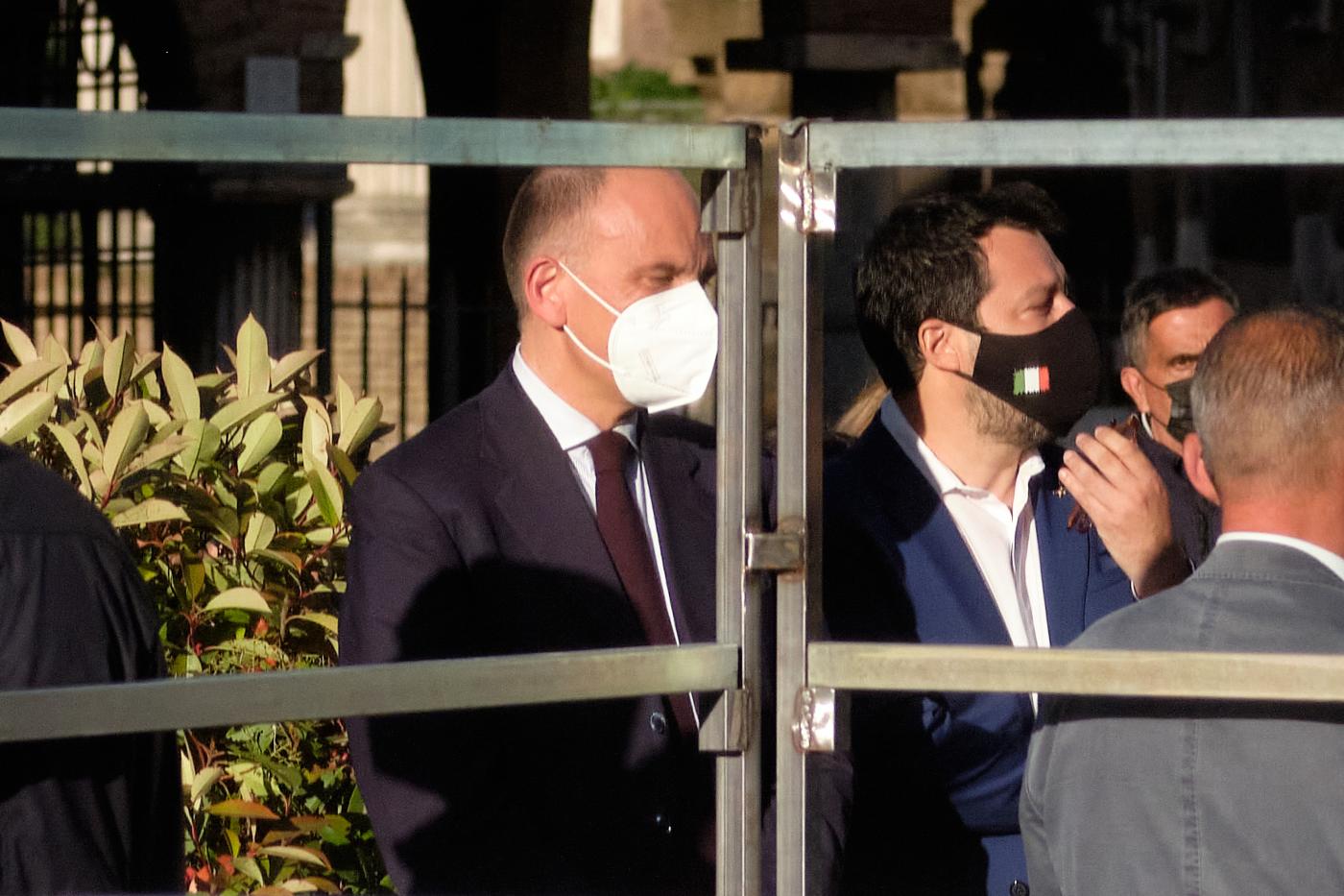 Scontro Letta-Salvini, ma c’è uno spiraglio sul blocco dei licenziamenti Scontro Letta-Salvini, ma c’è uno spiraglio sul blocco dei licenziamenti