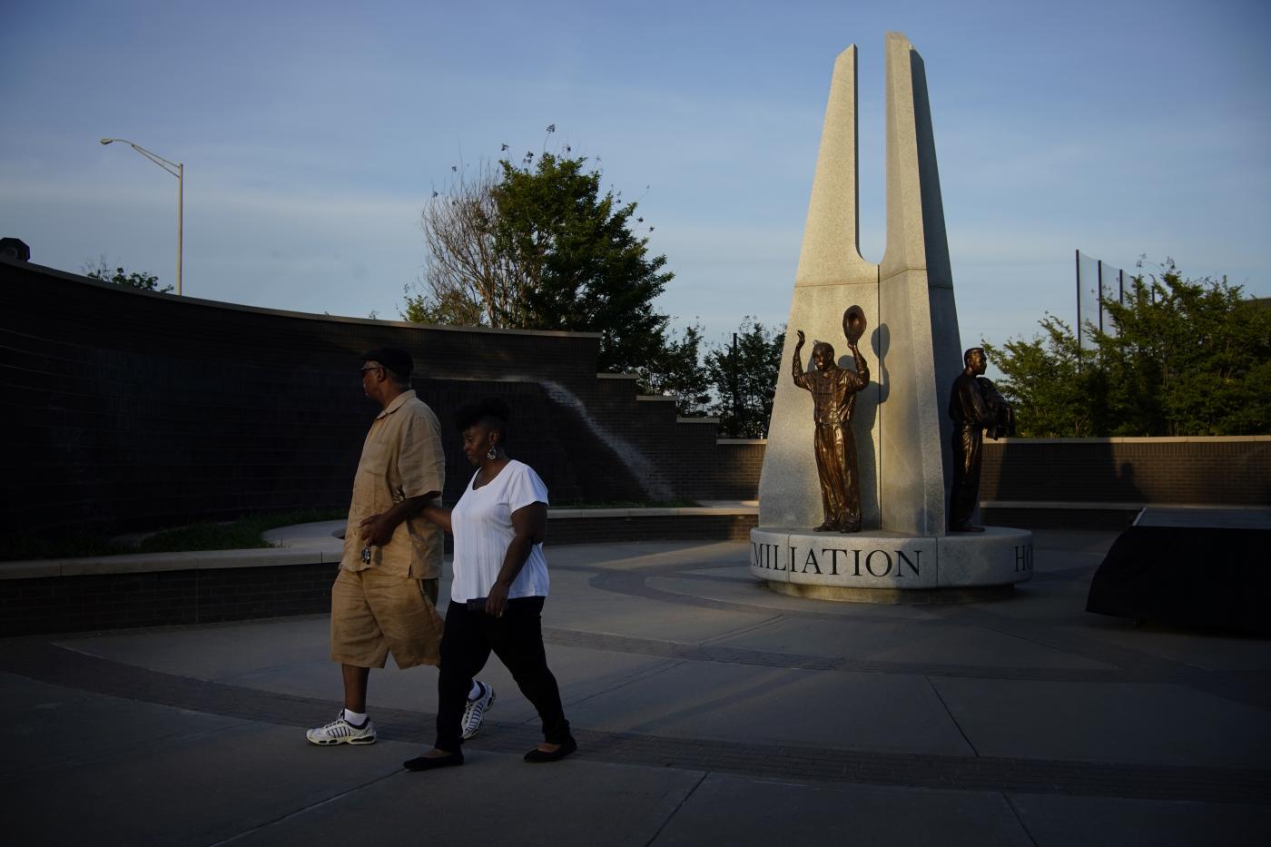 Cento anni fa il massacro di afroamericani a Tulsa. Atto razziale per anni dimenticato dagli Stati Uniti Cento anni fa il massacro di afroamericani a Tulsa. Atto razziale per anni dimenticato dagli Stati Uniti