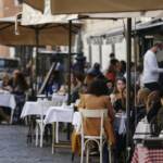 Covid e ristoranti, fonti governo: domani vertice tecnico su 4 a tavola