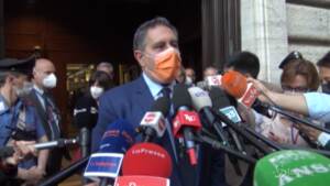 Amministrative, Toti: “Credo che nelle prossime ore si chiuderà sia Roma sia Milano”