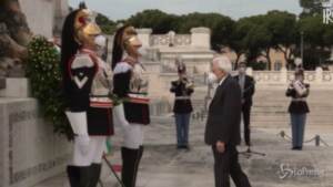 2 giugno, Mattarella depone la corona d’alloro all’Altare della Patria