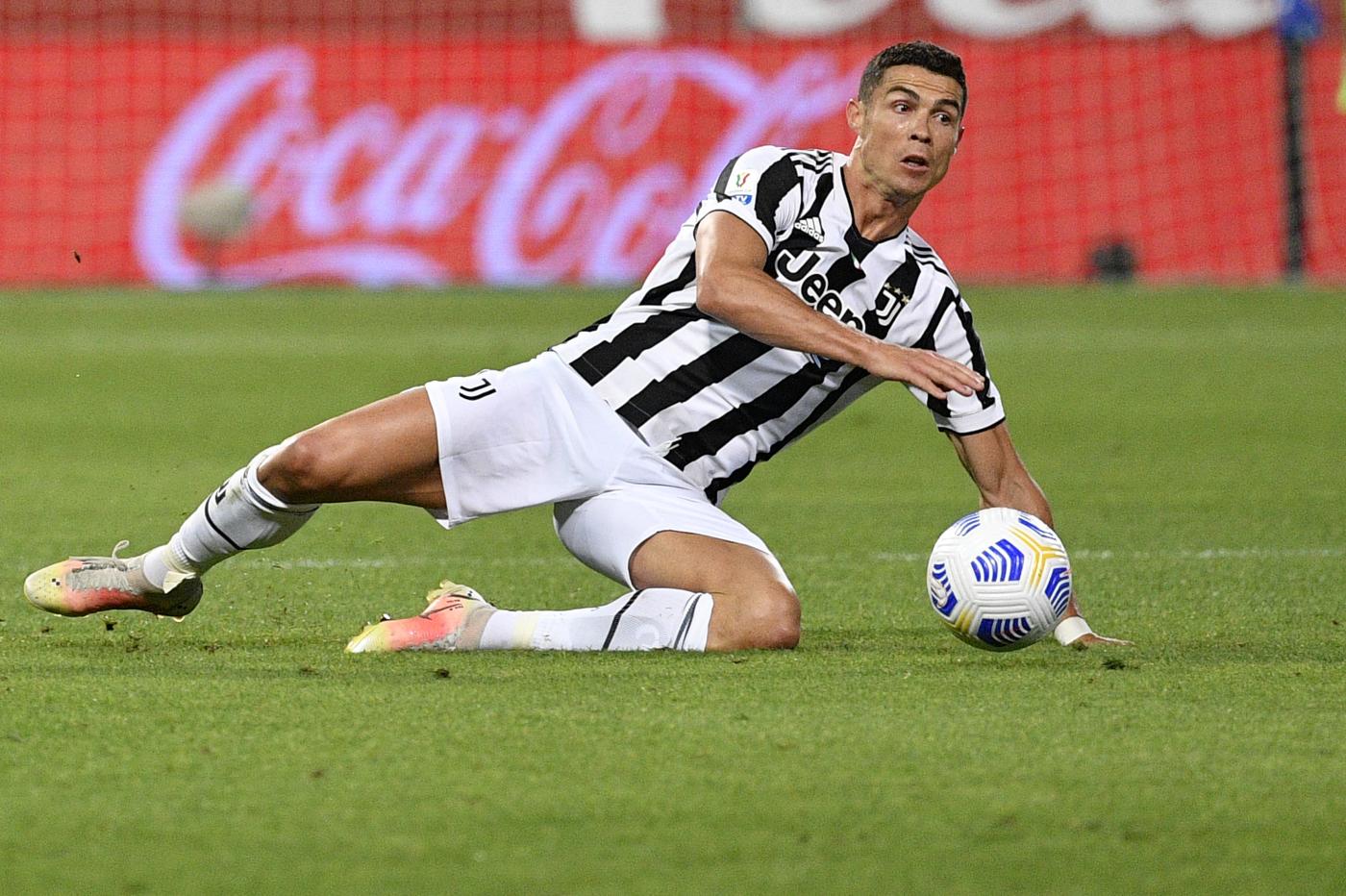 Juve, dalla Spagna sicuri: contatti avviati tra Ronaldo e PSG