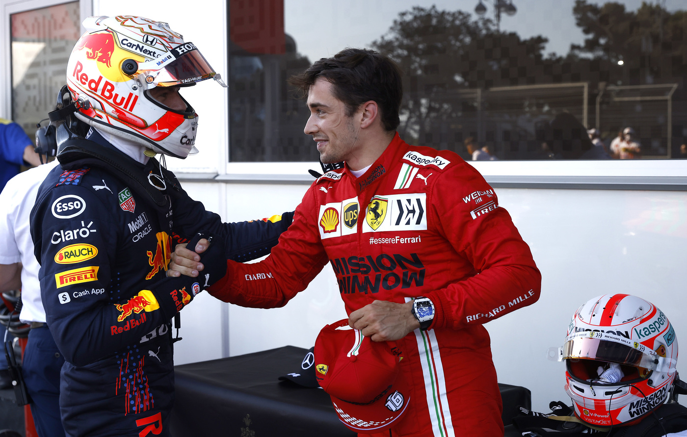 Gp Azerbaigian: pole-position di Leclerc davanti a Hamilton