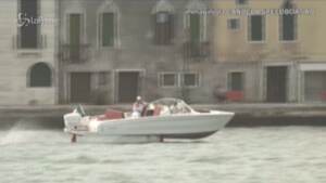 Nella laguna di Venezia testato aliscafo elettrico: ‘vola’ sulle acque dei canali
