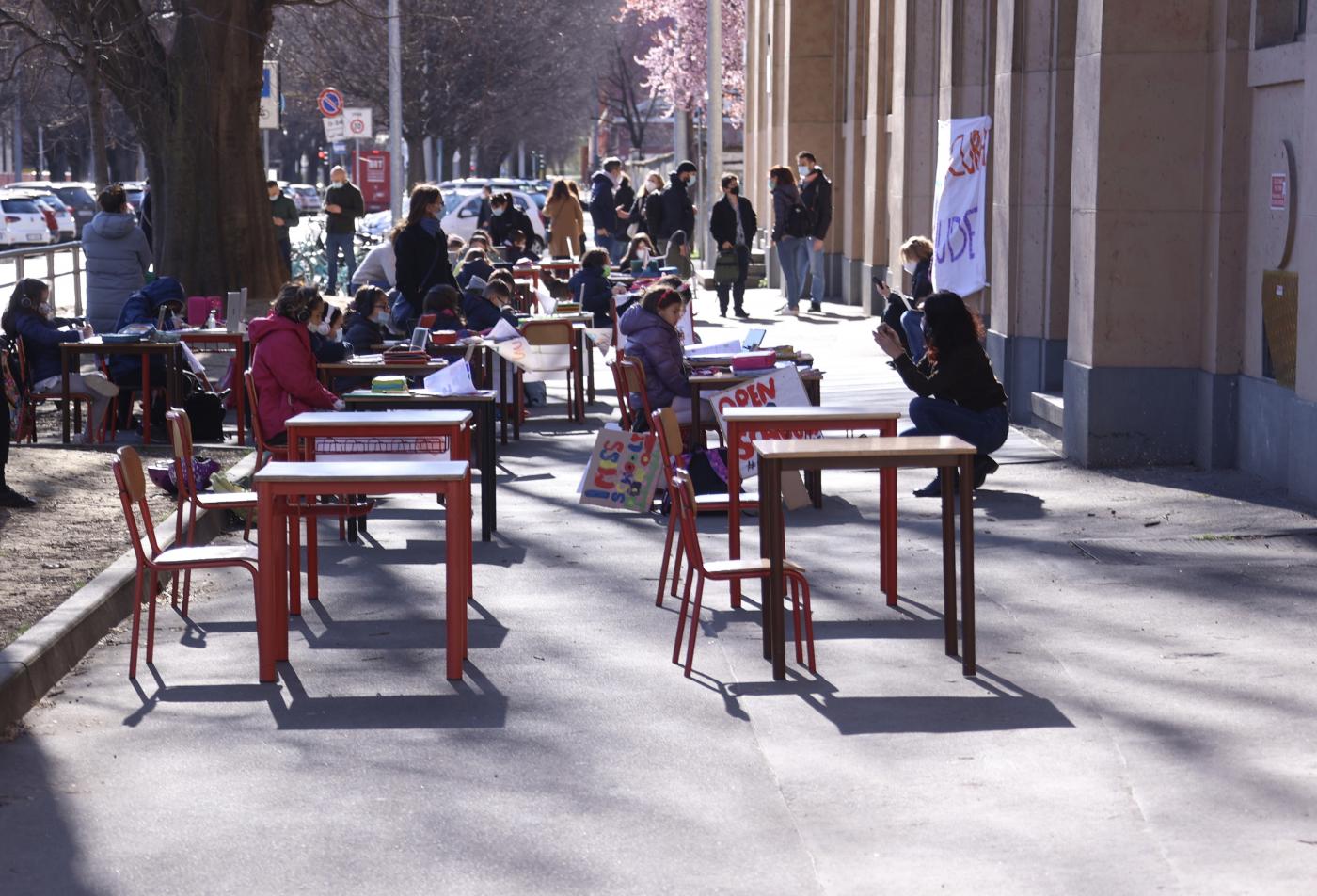 Esami di terza media in presenza in quattro regioni